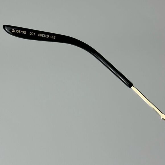 BRAND NEW GUCCI GG0673S 001 Black Gold Grey Sunglasses main image 8